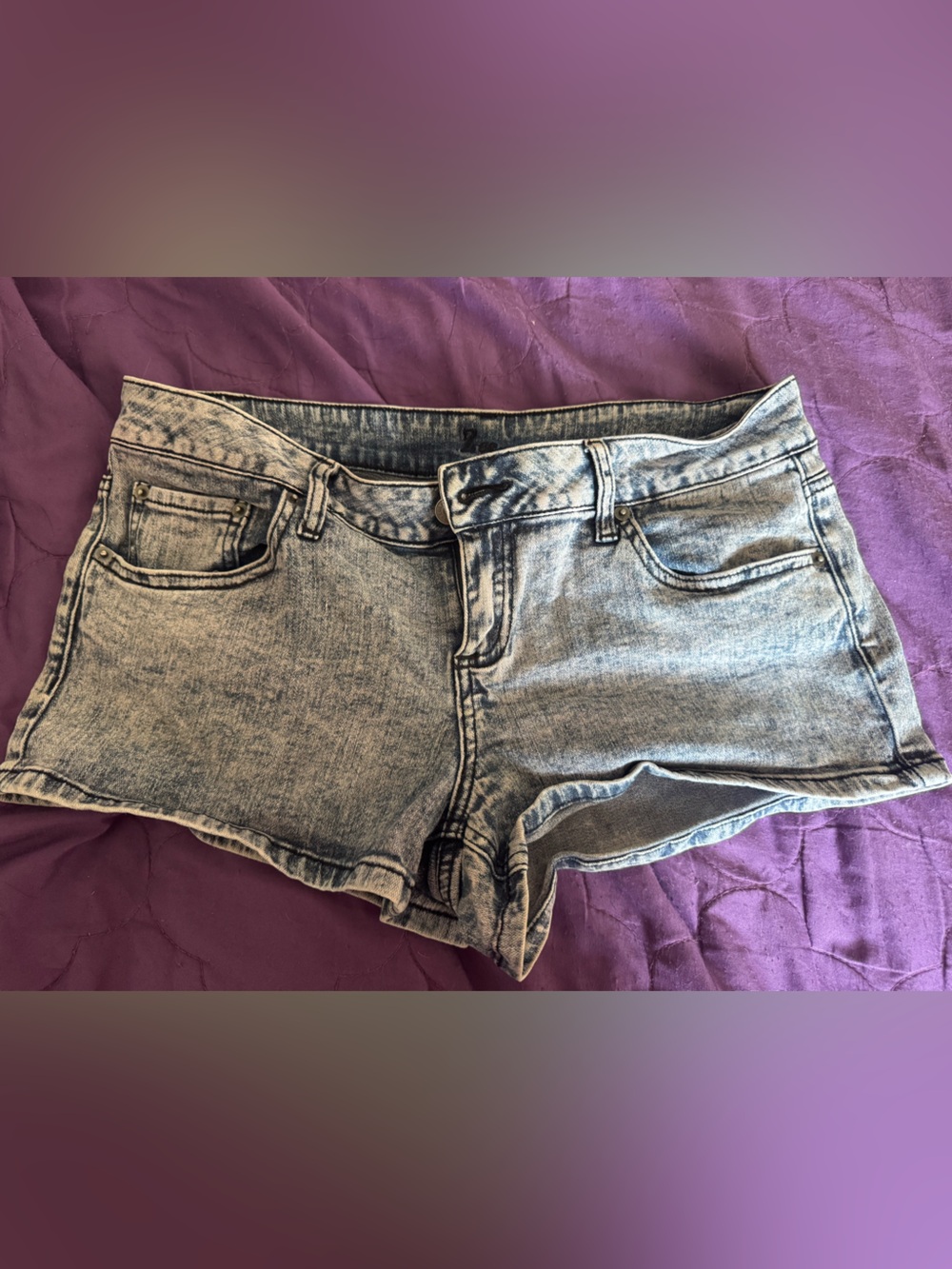 Acid-Wash Denim Shorts - Pale Pink